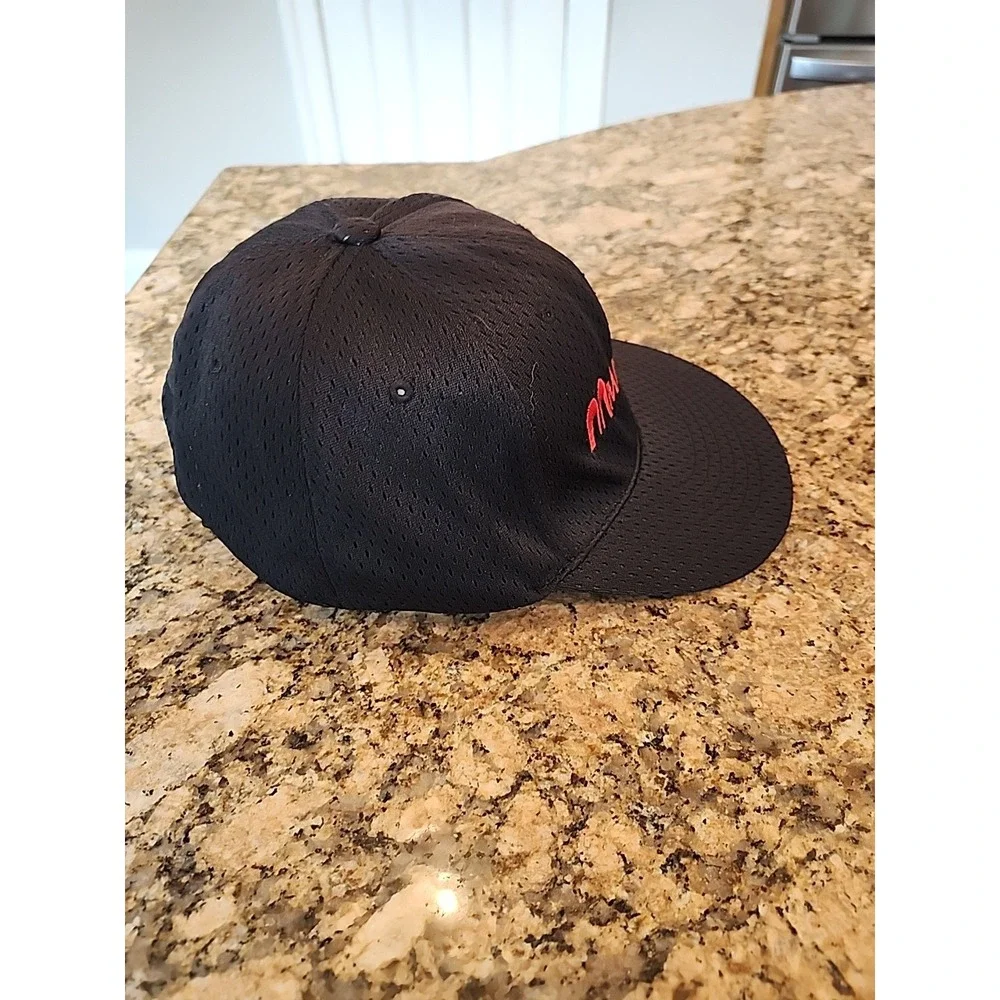 Milbank‎ Hat